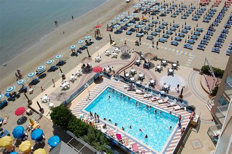 hotel tropicana family club|FAMILY CLUB HOTEL BIKINI & TROPICANA (AU$220): 2022.